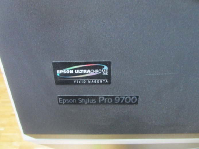 EPSON STYLUS PRO 9700 - Skaitmeninė spausdinimo mašina: foto 4 EPSON STYLUS PRO 9700 - Skaitmeninė spausdinimo mašina: foto 4