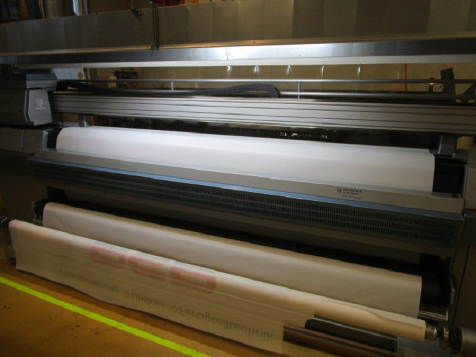 GROSSFORMATDRUCKER AGFA JETI 3324 SL BASE SOLVENT RTR (roll to roll) 6C (DRUCKT AUF PLACHEN, PLANEN, STOFFBANNER & VERSCHIEDENE MATERIALIEN) - Skaitmeninė spausdinimo mašina: foto 3 GROSSFORMATDRUCKER AGFA JETI 3324 SL BASE SOLVENT RTR (roll to roll) 6C (DRUCKT AUF PLACHEN, PLANEN, STOFFBANNER & VERSCHIEDENE MATERIALIEN) - Skaitmeninė spausdinimo mašina: foto 3