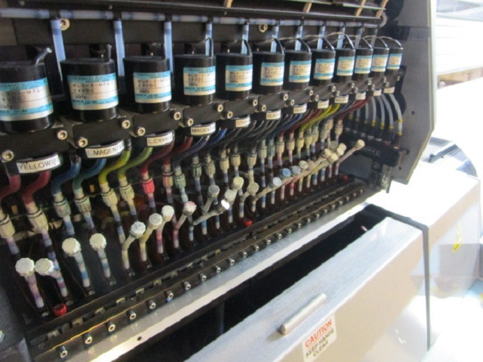 GROSSFORMATDRUCKER AGFA JETI 3324 SL BASE SOLVENT RTR (roll to roll) 6C (DRUCKT AUF PLACHEN, PLANEN, STOFFBANNER & VERSCHIEDENE MATERIALIEN) - Skaitmeninė spausdinimo mašina: foto 4 GROSSFORMATDRUCKER AGFA JETI 3324 SL BASE SOLVENT RTR (roll to roll) 6C (DRUCKT AUF PLACHEN, PLANEN, STOFFBANNER & VERSCHIEDENE MATERIALIEN) - Skaitmeninė spausdinimo mašina: foto 4