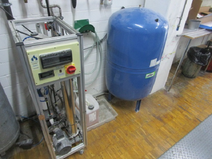 KOMPRESSOR BABY STAR Cat.1 MIT OSMOSEVORRICHTUNG & TANK - Spausdinimo mašina: foto 1 KOMPRESSOR BABY STAR Cat.1 MIT OSMOSEVORRICHTUNG & TANK - Spausdinimo mašina: foto 1