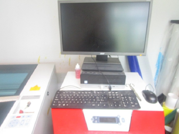 LASER CUTTER TROTEC SPEEDY 360 (Gravieren, Schneiden) - Popieriaus pjaustymo mašina: foto 3 LASER CUTTER TROTEC SPEEDY 360 (Gravieren, Schneiden) - Popieriaus pjaustymo mašina: foto 3