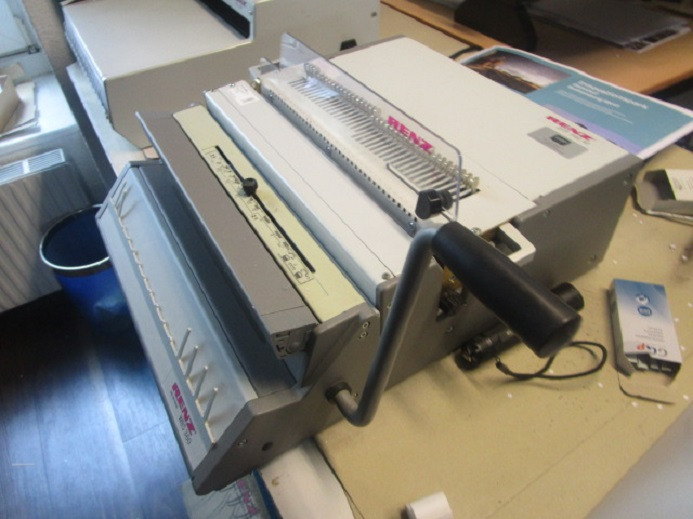 WIRO BINDER HALBAUTOMAT RENZ ECL360 - Spausdinimo mašina: foto 5 WIRO BINDER HALBAUTOMAT RENZ ECL360 - Spausdinimo mašina: foto 5