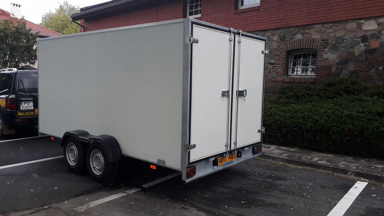PRZYCZEPA KONTENER CARGO PAKA FURGON BOX 400 x 200 / CARGO CONTAINER TRAILER VAN BOX 400 x 200 - Furgonas priekaba: foto 4 PRZYCZEPA KONTENER CARGO PAKA FURGON BOX 400 x 200 / CARGO CONTAINER TRAILER VAN BOX 400 x 200 - Furgonas priekaba: foto 4