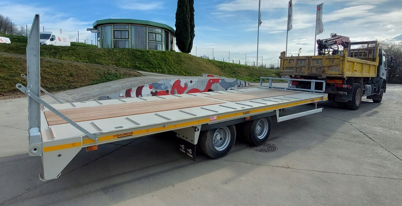 PRZYCZEPA POD KOPARKĘ MINI - MIDI ŁADOWNOŚĆ 8 580 KG GOURDON PEB111 / MINI - MIDI EXCAVATOR TRAILER WITH PAYLOAD 8,580 KG GOURDON PEB111 - Priekaba spec technikai: foto 5 PRZYCZEPA POD KOPARKĘ MINI - MIDI ŁADOWNOŚĆ 8 580 KG GOURDON PEB111 / MINI - MIDI EXCAVATOR TRAILER WITH PAYLOAD 8,580 KG GOURDON PEB111 - Priekaba spec technikai: foto 5