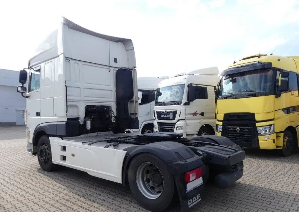 DAF 106 480 KM AUTOMAT / KLIMA POSTOJOWA / FULL SPOJLER / 2020 ROK !! - Vilkikas: foto 4 DAF 106 480 KM AUTOMAT / KLIMA POSTOJOWA / FULL SPOJLER / 2020 ROK !! - Vilkikas: foto 4