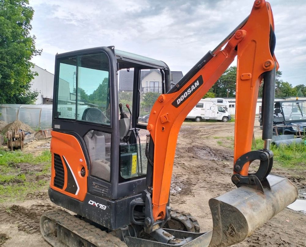 Doosan DX19 - Vikšrinis ekskavatorius: foto 1 Doosan DX19 - Vikšrinis ekskavatorius: foto 1