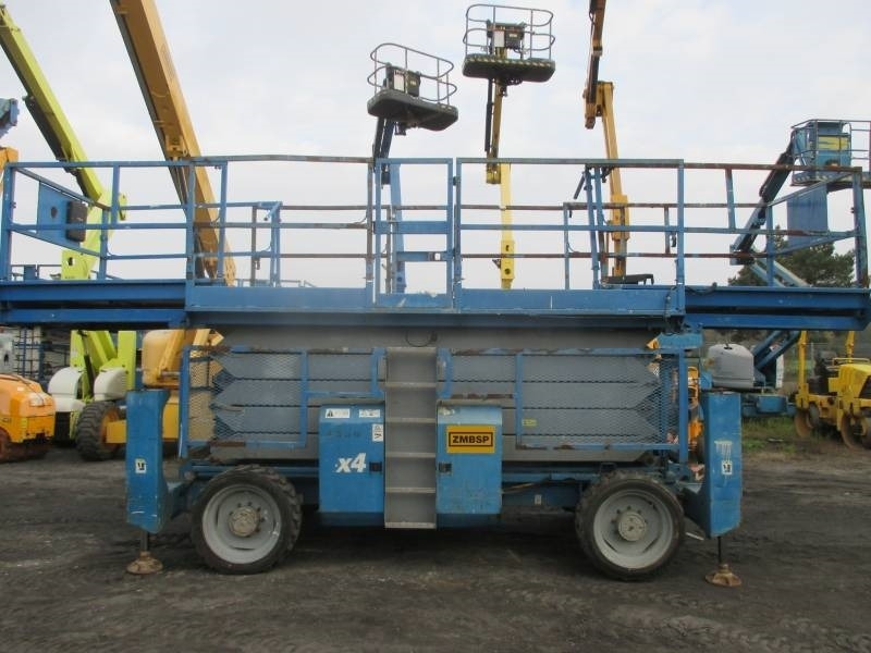 Genie GS 5390 RT - Žirklinis keltuvas: foto 2 Genie GS 5390 RT - Žirklinis keltuvas: foto 2