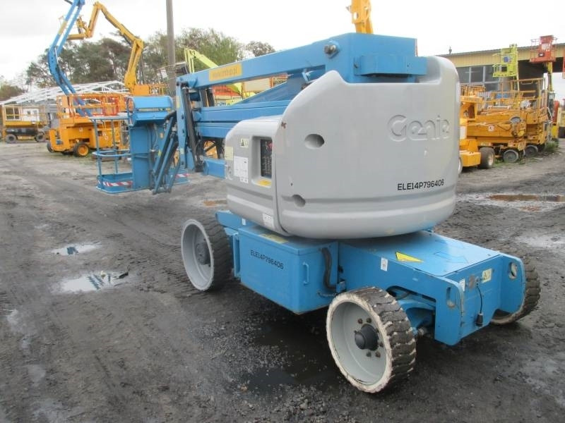 Genie Z 40/23 N RJ - Alkūninis keltuvas: foto 3 Genie Z 40/23 N RJ - Alkūninis keltuvas: foto 3