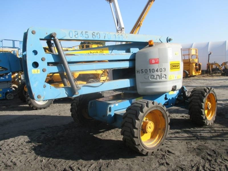 Genie Z 45/25 RT - Alkūninis keltuvas: foto 3 Genie Z 45/25 RT - Alkūninis keltuvas: foto 3