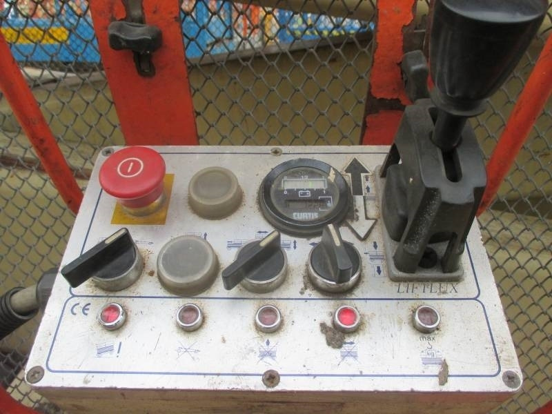 Žirklinis keltuvas JLG Liftlux 180-12: foto 13