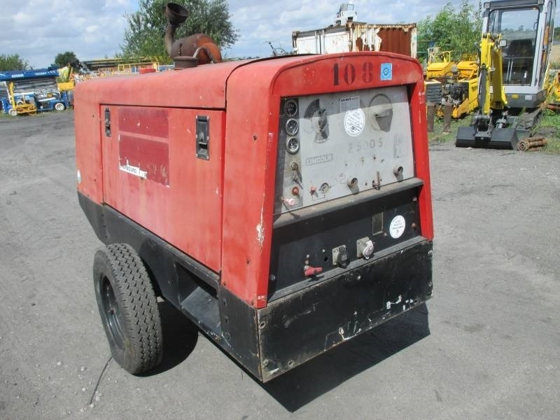 Lincoln E 500 S - Suvirinimo įranga: foto 5 Lincoln E 500 S - Suvirinimo įranga: foto 5