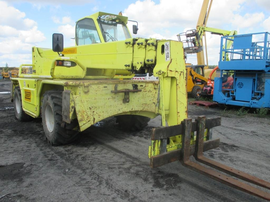 Merlo Roto 45.21 - Teleskopinis krautuvas: foto 3 Merlo Roto 45.21 - Teleskopinis krautuvas: foto 3