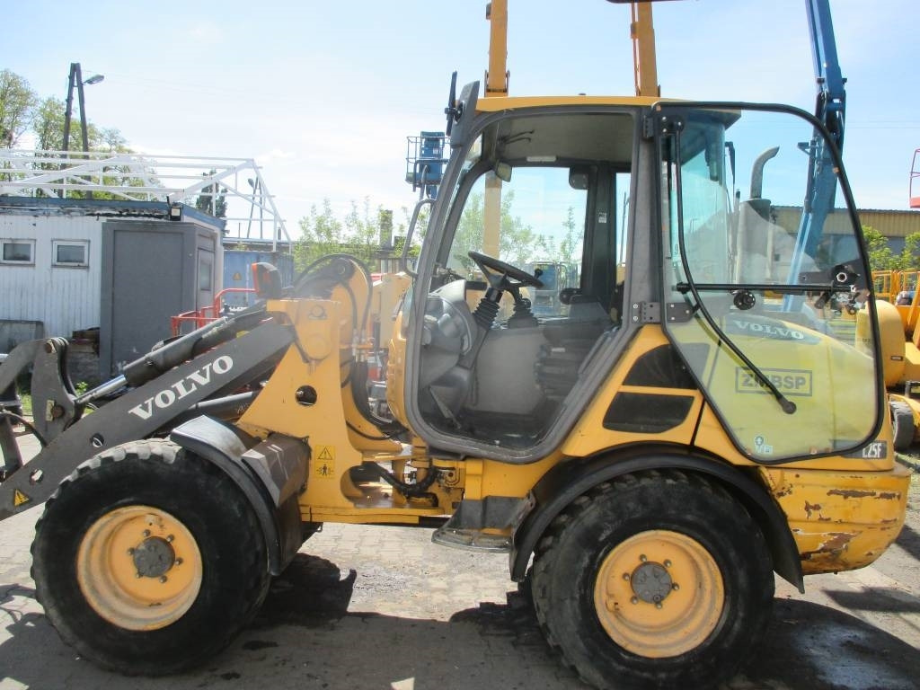 Volvo L 25 F - Ratinis krautuvas: foto 5 Volvo L 25 F - Ratinis krautuvas: foto 5