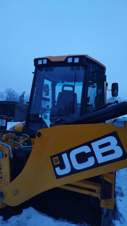 JCB Backhoe loader - Ekskavatorius-krautuvas: foto 3 JCB Backhoe loader - Ekskavatorius-krautuvas: foto 3
