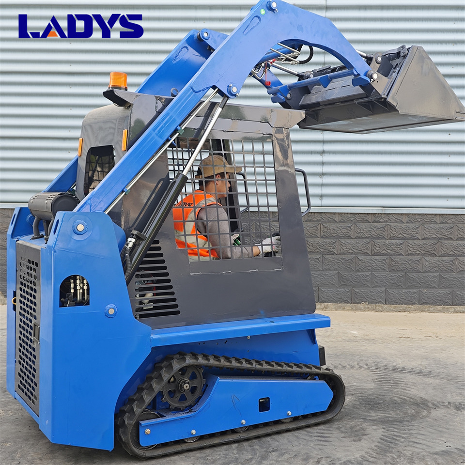Free Shipping Mini Skid Steer Loader Compact Track Electric/Diesel Chinese Mini Skid Steer Loader For Sale With Mini Skid Steer Attachments 4 In 1 Bucket - Mini krautuvas: foto 4 Free Shipping Mini Skid Steer Loader Compact Track Electric/Diesel Chinese Mini Skid Steer Loader For Sale With Mini Skid Steer Attachments 4 In 1 Bucket - Mini krautuvas: foto 4