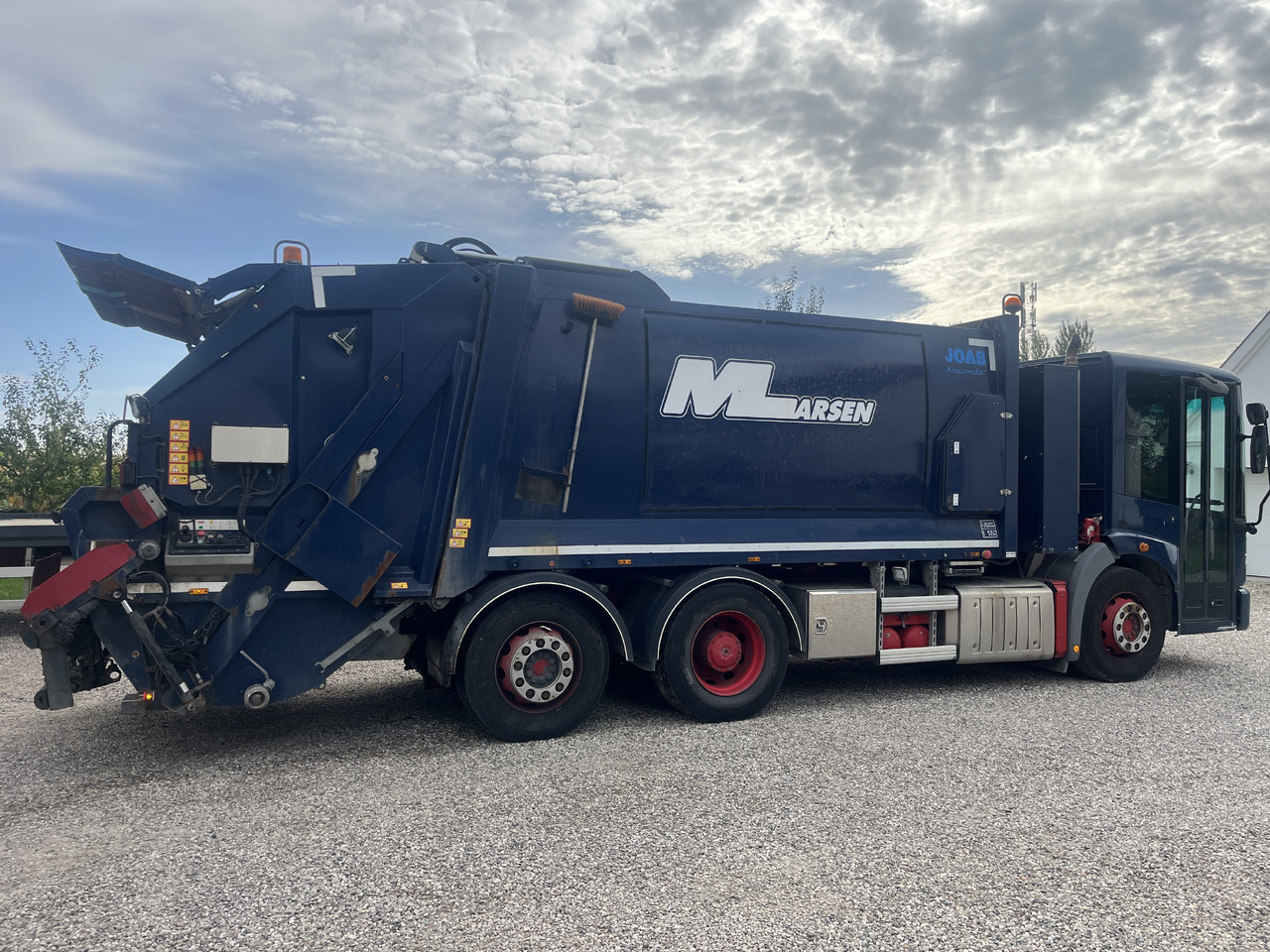 MERCEDES-BENZ Econic 2630 2 camber - Šiukšliavežis: foto 2 MERCEDES-BENZ Econic 2630 2 camber - Šiukšliavežis: foto 2