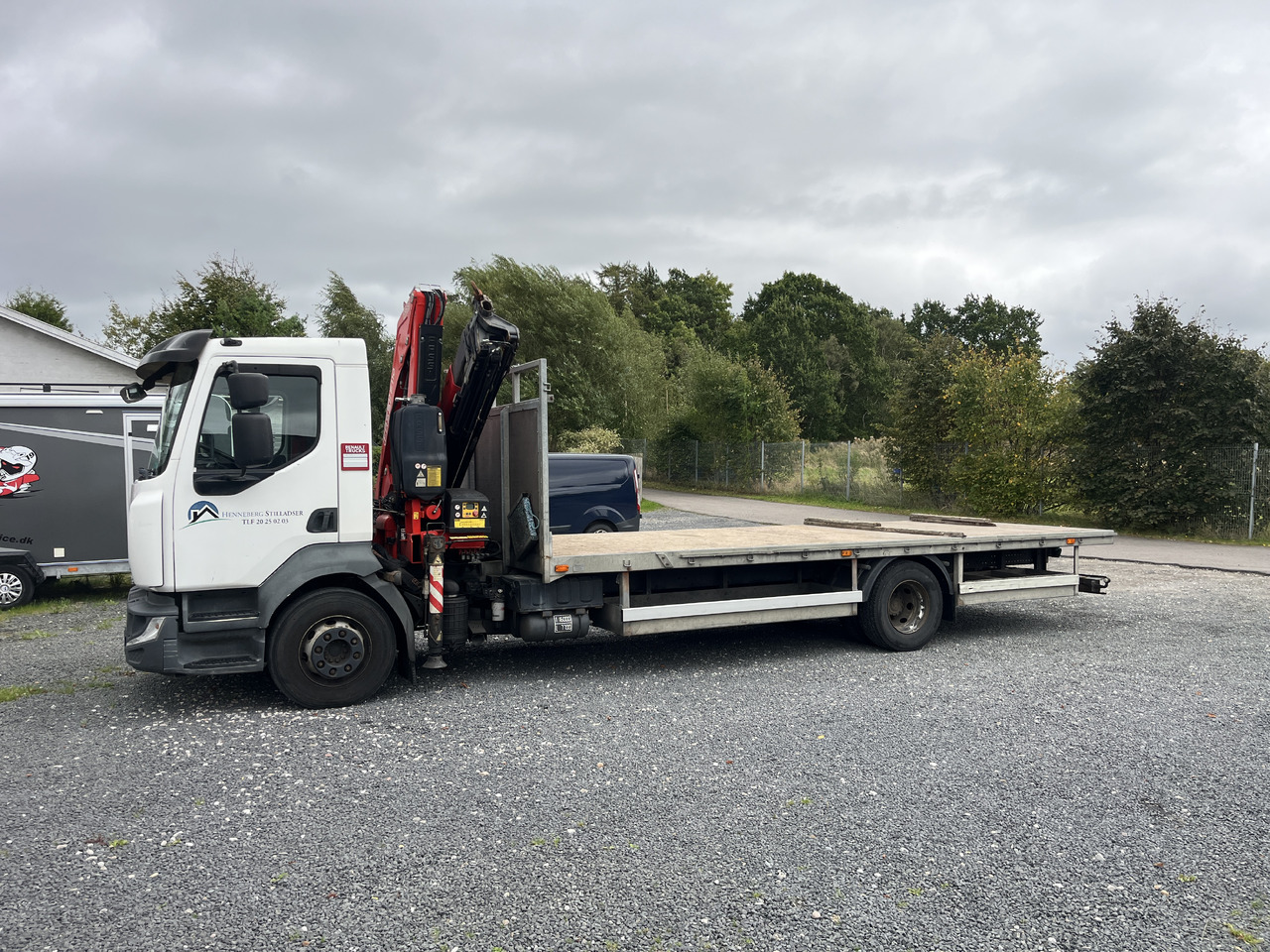 RENAULT D 16 - Sunkvežimis su kranu: foto 4 RENAULT D 16 - Sunkvežimis su kranu: foto 4