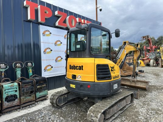 Bobcat E35 Cabine à 23900 € HT - Mini ekskavatorius: foto 3 Bobcat E35 Cabine à 23900 € HT - Mini ekskavatorius: foto 3