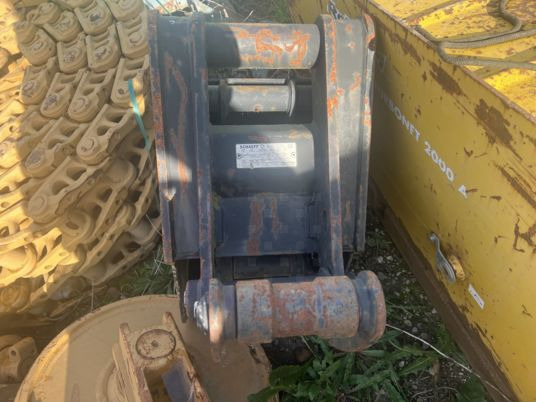 Godet éjecteur attache terex - Kaušas: foto 3 Godet éjecteur attache terex - Kaušas: foto 3