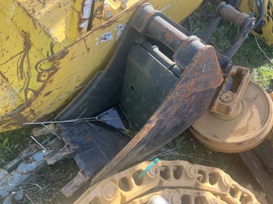 Godet éjecteur attache terex - Kaušas: foto 2 Godet éjecteur attache terex - Kaušas: foto 2