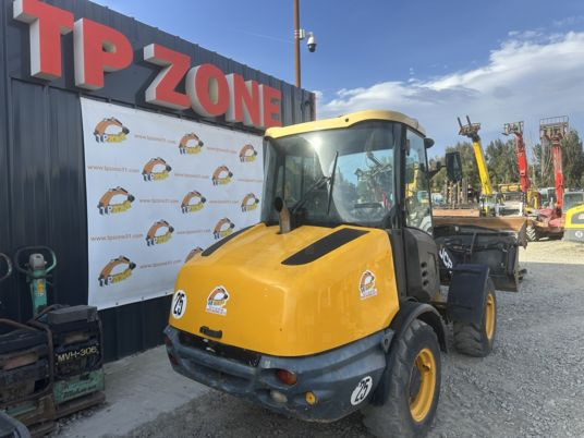 JCB 406 à 23500 € HT - Šarnyrinis krautuvas: foto 5 JCB 406 à 23500 € HT - Šarnyrinis krautuvas: foto 5