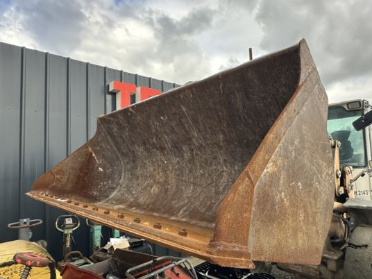 Liebherr New L514 Stéréo Clim à 29 500 € HT - Ratinis krautuvas: foto 4 Liebherr New L514 Stéréo Clim à 29 500 € HT - Ratinis krautuvas: foto 4