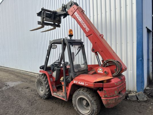 Manitou BT420 Evo - 4x4 - Teleskopinis krautuvas: foto 2 Manitou BT420 Evo - 4x4 - Teleskopinis krautuvas: foto 2
