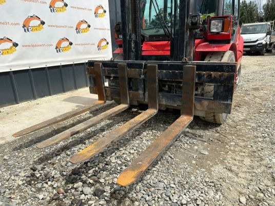 Manitou MSI40 Cabine à 27900 € HT - Dyzelinis krautuvas: foto 4 Manitou MSI40 Cabine à 27900 € HT - Dyzelinis krautuvas: foto 4