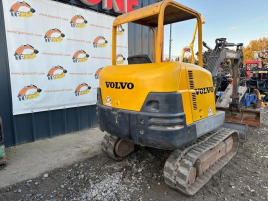 Volvo EC25 à 14 900 € HT - Mini ekskavatorius: foto 3 Volvo EC25 à 14 900 € HT - Mini ekskavatorius: foto 3
