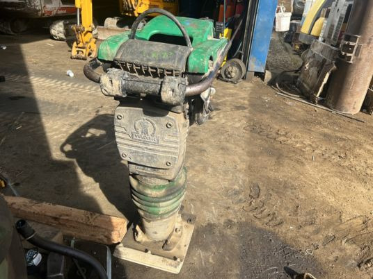 Wacker Neuson Bs60-2 - Plūktuvas: foto 2 Wacker Neuson Bs60-2 - Plūktuvas: foto 2