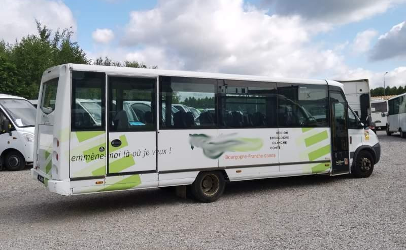 Iveco Aptineo Daily 34 miejsca NOWY SILNIK - Priemiestinis autobusas: foto 5 Iveco Aptineo Daily 34 miejsca NOWY SILNIK - Priemiestinis autobusas: foto 5