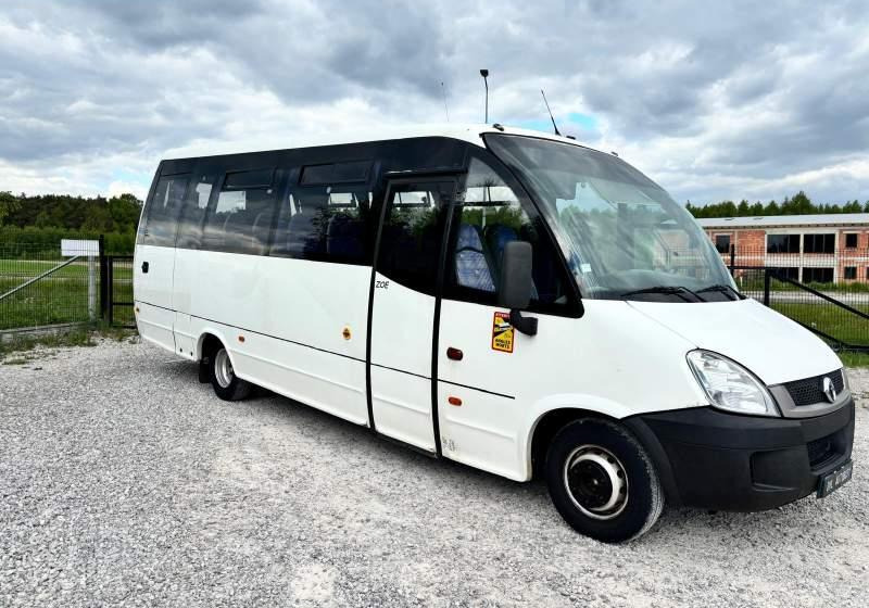 Iveco Indcar Wing euro 5 - Priemiestinis autobusas: foto 4 Iveco Indcar Wing euro 5 - Priemiestinis autobusas: foto 4