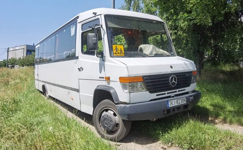 Mercedes-Benz Vario 813D 37+12 - Priemiestinis autobusas: foto 1 Mercedes-Benz Vario 813D 37+12 - Priemiestinis autobusas: foto 1