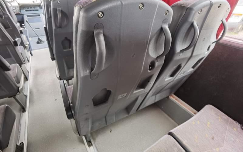 Priemiestinis autobusas Mercedes-Benz Vario 814D 39+13: foto 15