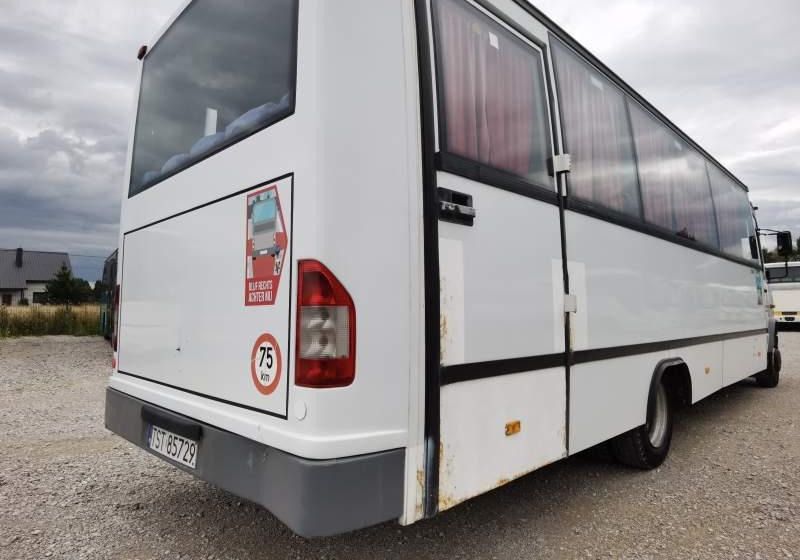 Priemiestinis autobusas Mercedes-Benz Vario 814D 39+13: foto 13