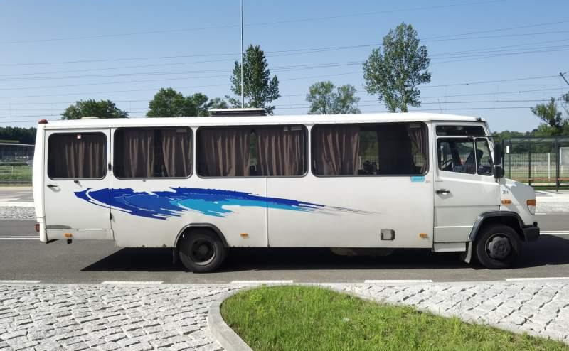 Priemiestinis autobusas Mercedes-Benz Vario 815D 39+14: foto 6