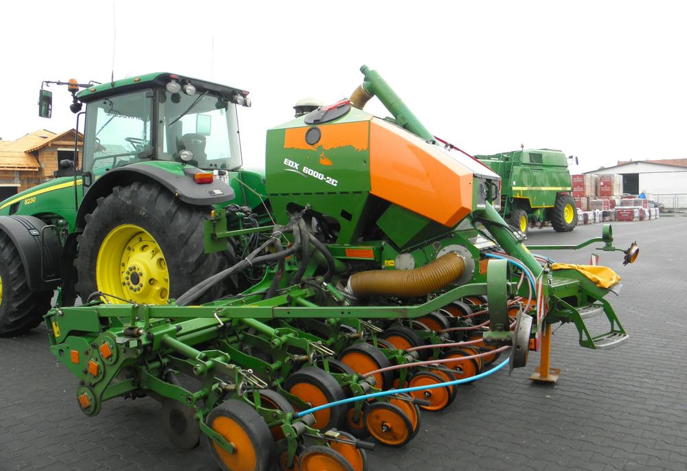 Amazone EDX 6000-2C Xpress 8 rzedowy, Nie Malowany, Stan Bardzo Dobry - Sėjamoji: foto 4 Amazone EDX 6000-2C Xpress 8 rzedowy, Nie Malowany, Stan Bardzo Dobry - Sėjamoji: foto 4