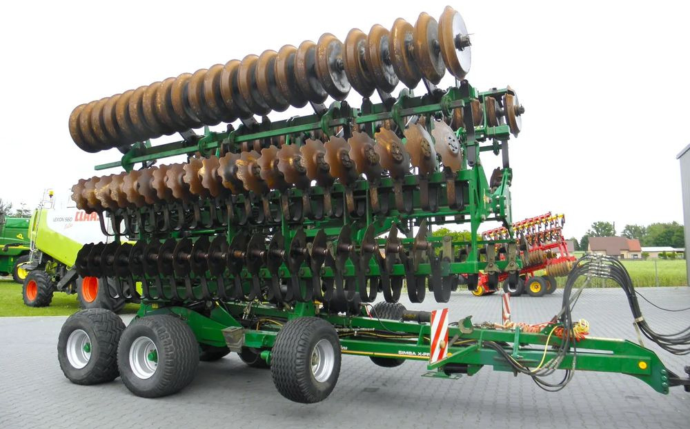 Great Plains Simba X-Prees 10 Stan Bardzo Dobry, 2014 Rok, Nie Malowana - Žemės dirbimo technika: foto 1 Great Plains Simba X-Prees 10 Stan Bardzo Dobry, 2014 Rok, Nie Malowana - Žemės dirbimo technika: foto 1