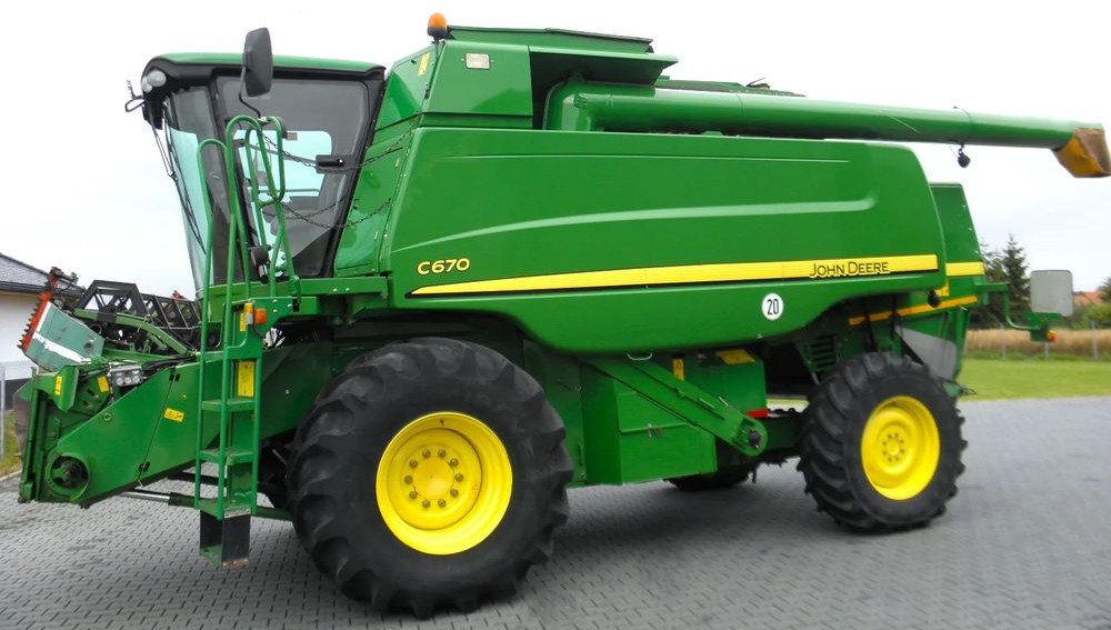 John Deere C 670 2008 Rok, heder 7,6m, 1900 mtg, Nie Malowany, Stan Idealny - Derliaus nuėmimo kombainas: foto 1 John Deere C 670 2008 Rok, heder 7,6m, 1900 mtg, Nie Malowany, Stan Idealny - Derliaus nuėmimo kombainas: foto 1