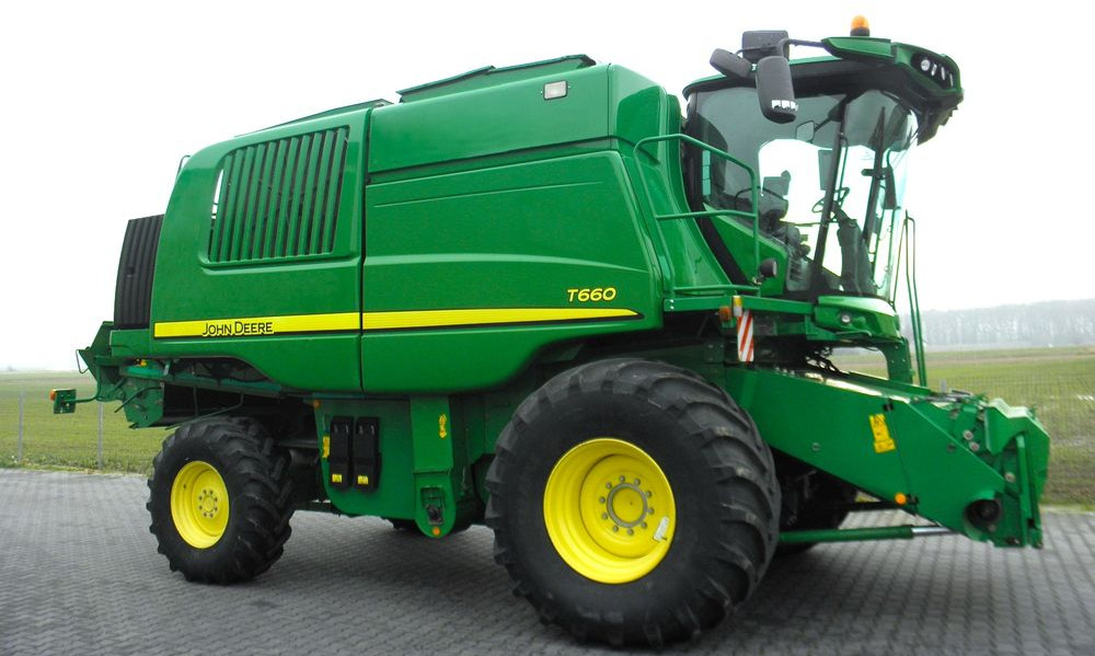 John Deere T 660 2012 Rok, heder 7,6m, Nowsza Wersja, Nie Malowany, Stan Bardzo Dobry - Derliaus nuėmimo kombainas: foto 2 John Deere T 660 2012 Rok, heder 7,6m, Nowsza Wersja, Nie Malowany, Stan Bardzo Dobry - Derliaus nuėmimo kombainas: foto 2