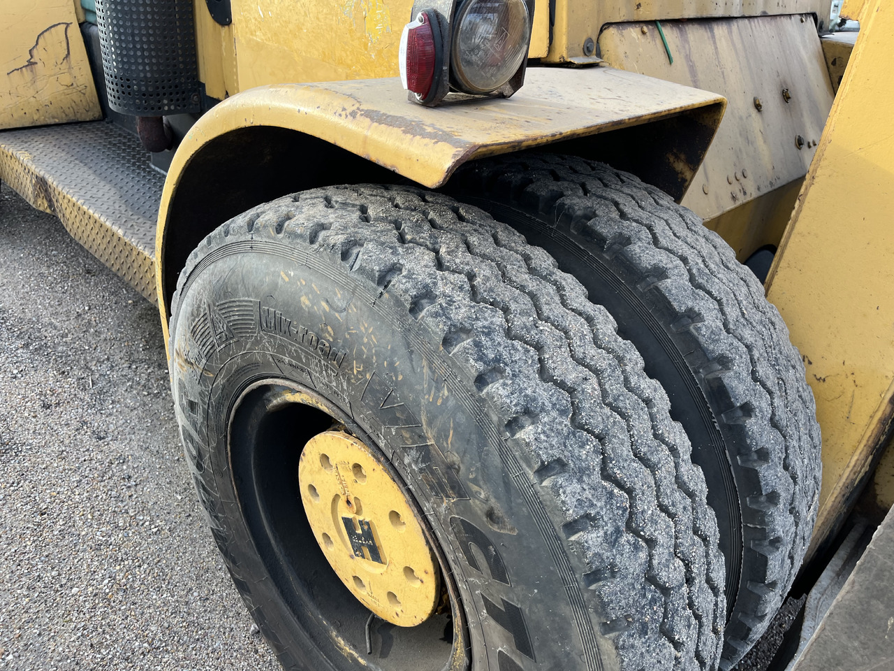 Hyster H350B - Dyzelinis krautuvas: foto 4 Hyster H350B - Dyzelinis krautuvas: foto 4