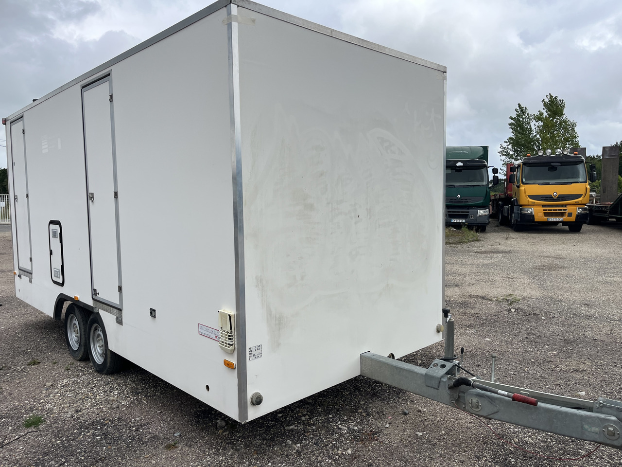 Jcr Base de vie - Automobilinė priekaba: foto 2 Jcr Base de vie - Automobilinė priekaba: foto 2