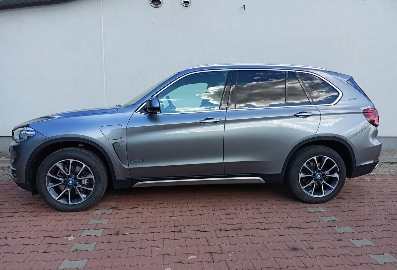 BMW X5 - Visureigis: foto 3 BMW X5 - Visureigis: foto 3