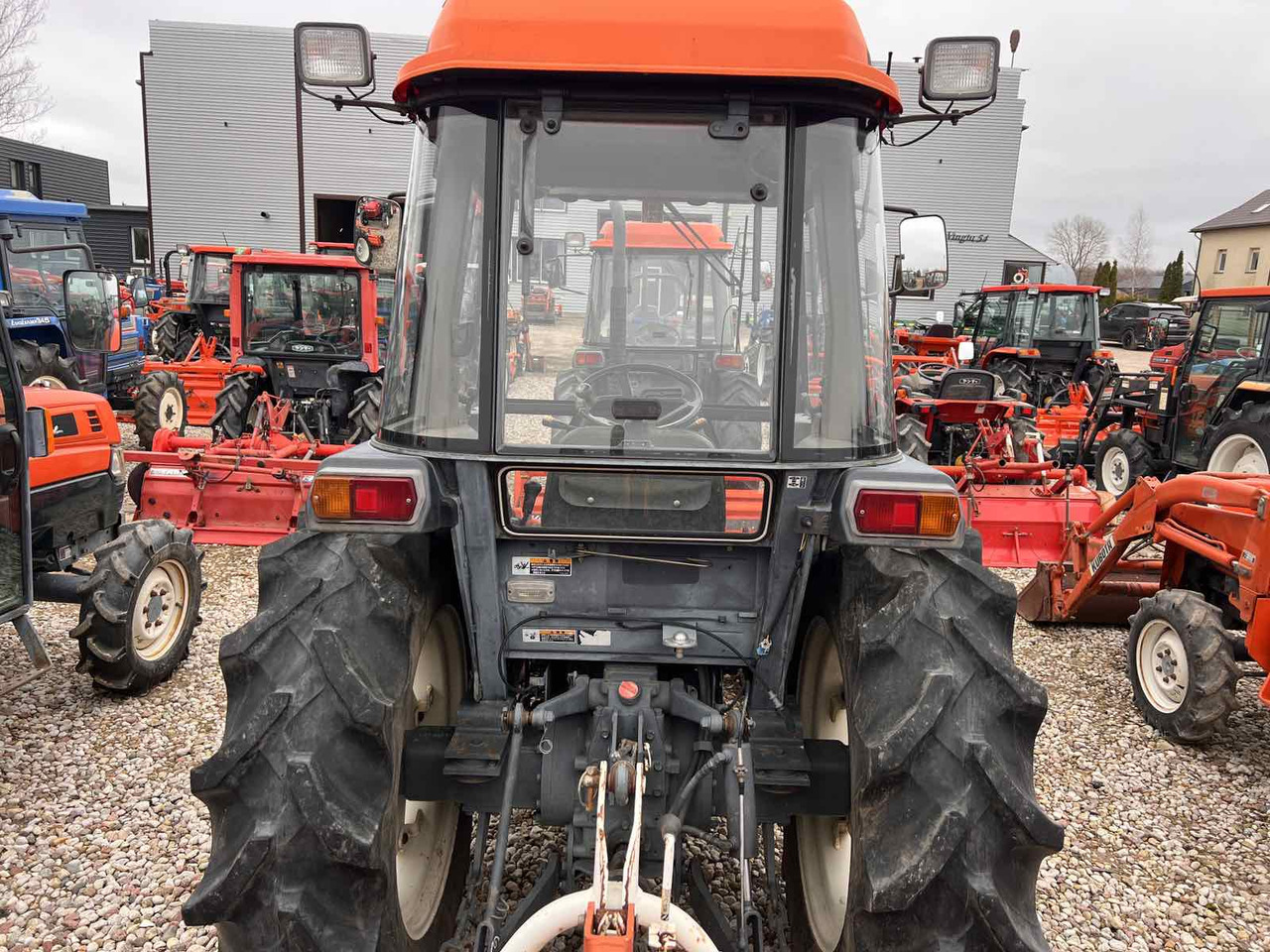 Kubota GL470 - Traktorius: foto 3 Kubota GL470 - Traktorius: foto 3