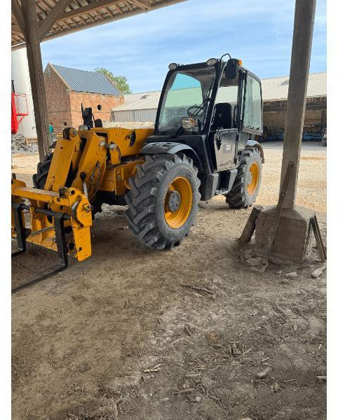 JCB 531-70 - Teleskopinis krautuvas: foto 1 JCB 531-70 - Teleskopinis krautuvas: foto 1