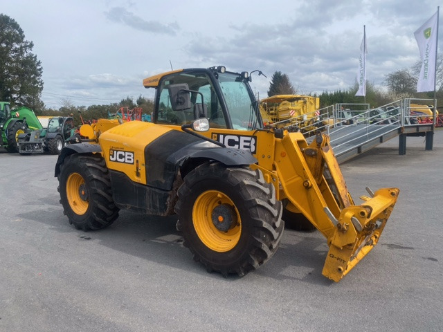 JCB 536-70 AGRISUPER - Teleskopinis krautuvas: foto 3 JCB 536-70 AGRISUPER - Teleskopinis krautuvas: foto 3