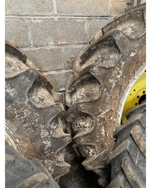 JOHN DEERE 6230 - Traktorius: foto 4 JOHN DEERE 6230 - Traktorius: foto 4