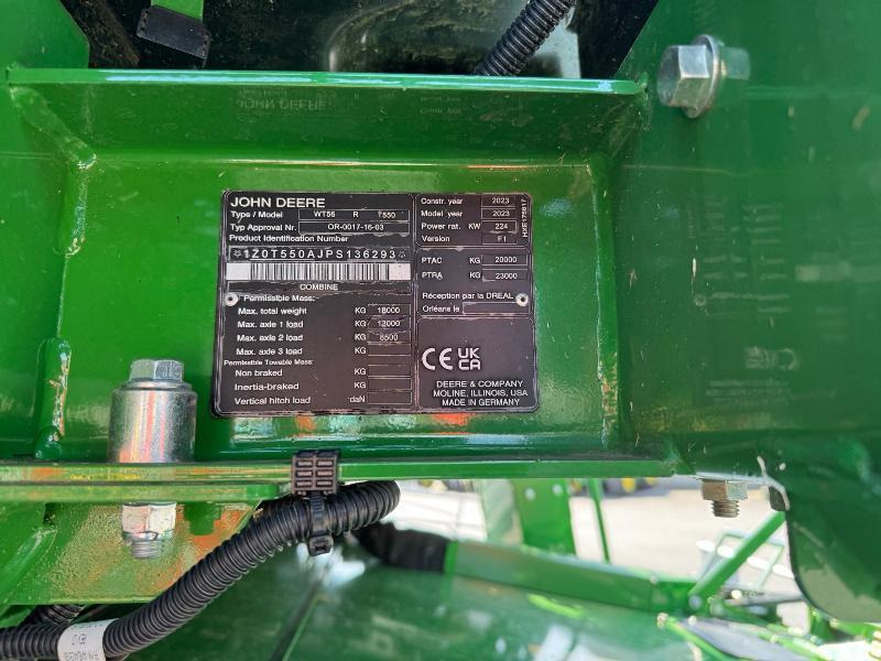 JOHN DEERE T550 - Derliaus nuėmimo kombainas: foto 4 JOHN DEERE T550 - Derliaus nuėmimo kombainas: foto 4