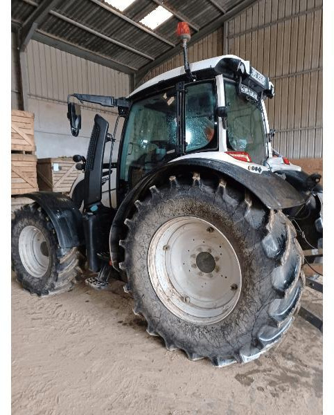 VALTRA N174 DIRECT - Traktorius: foto 3 VALTRA N174 DIRECT - Traktorius: foto 3