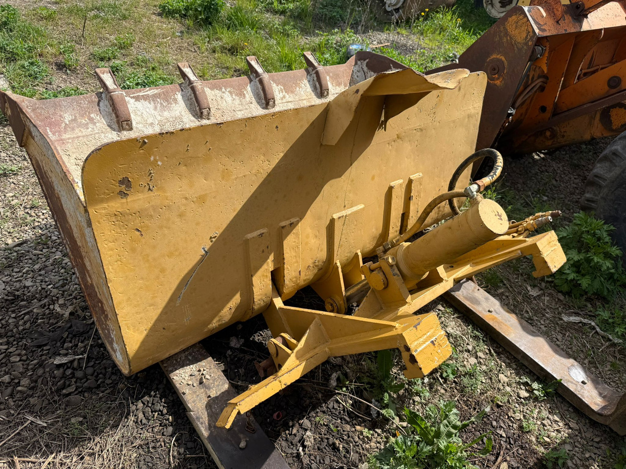 BROBUS BH40 STACKER - Dyzelinis krautuvas: foto 2 BROBUS BH40 STACKER - Dyzelinis krautuvas: foto 2